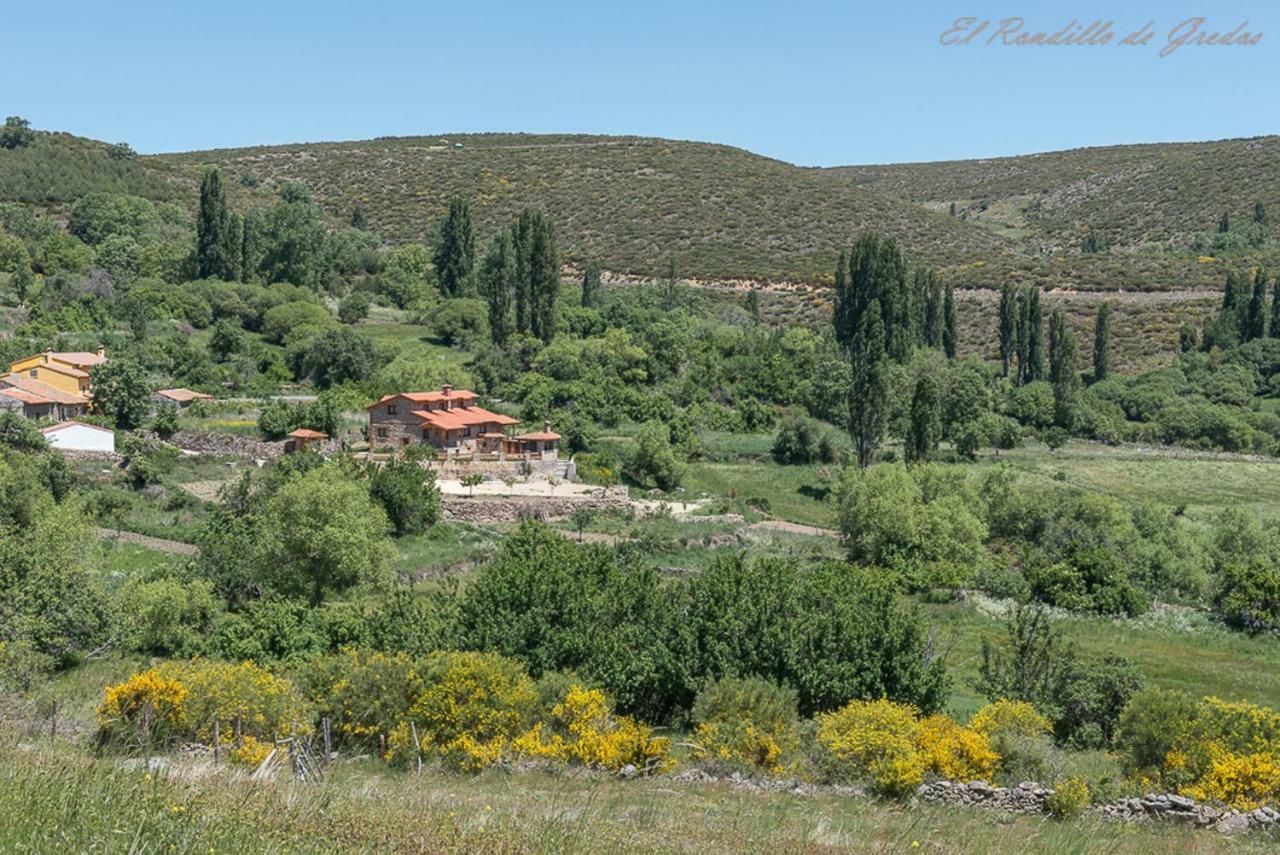 El Rondillo de Gredos Hostal Hoyos del Collado Exterior foto